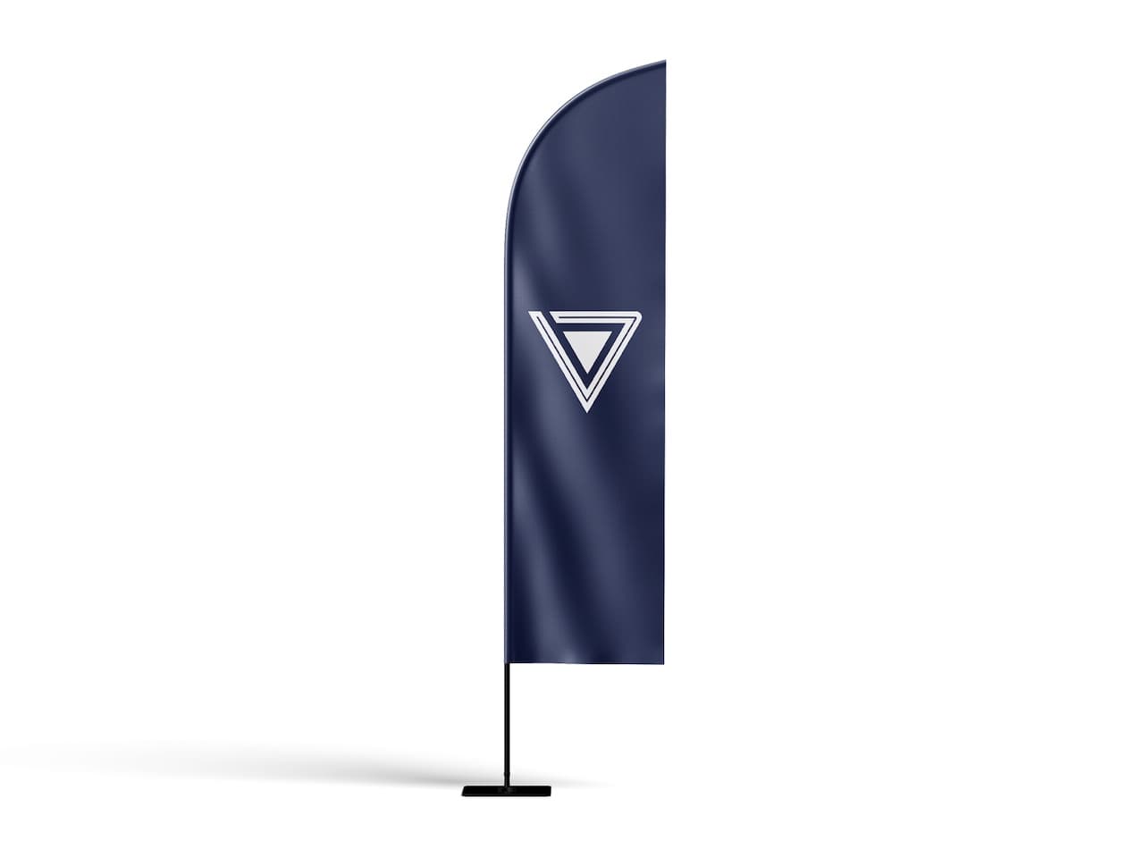 Un banner vertical de color azul marino, con un diseño moderno que incluye un triángulo blanco en la parte superior. La estructura está sostenida por una base negra, destacando la marca 'punto clave'.